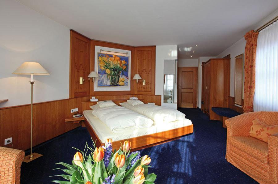 Hotel-Restaurant Adler Lahr  Ngoại thất bức ảnh
